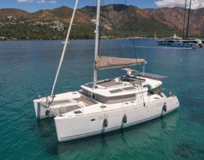 Marmaris 13,96m Catamaran for Charter